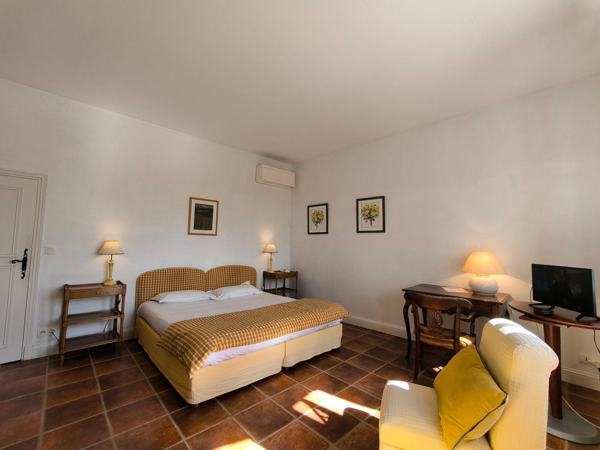 Le Peyret Apartment Serres-Castet Екстериор снимка