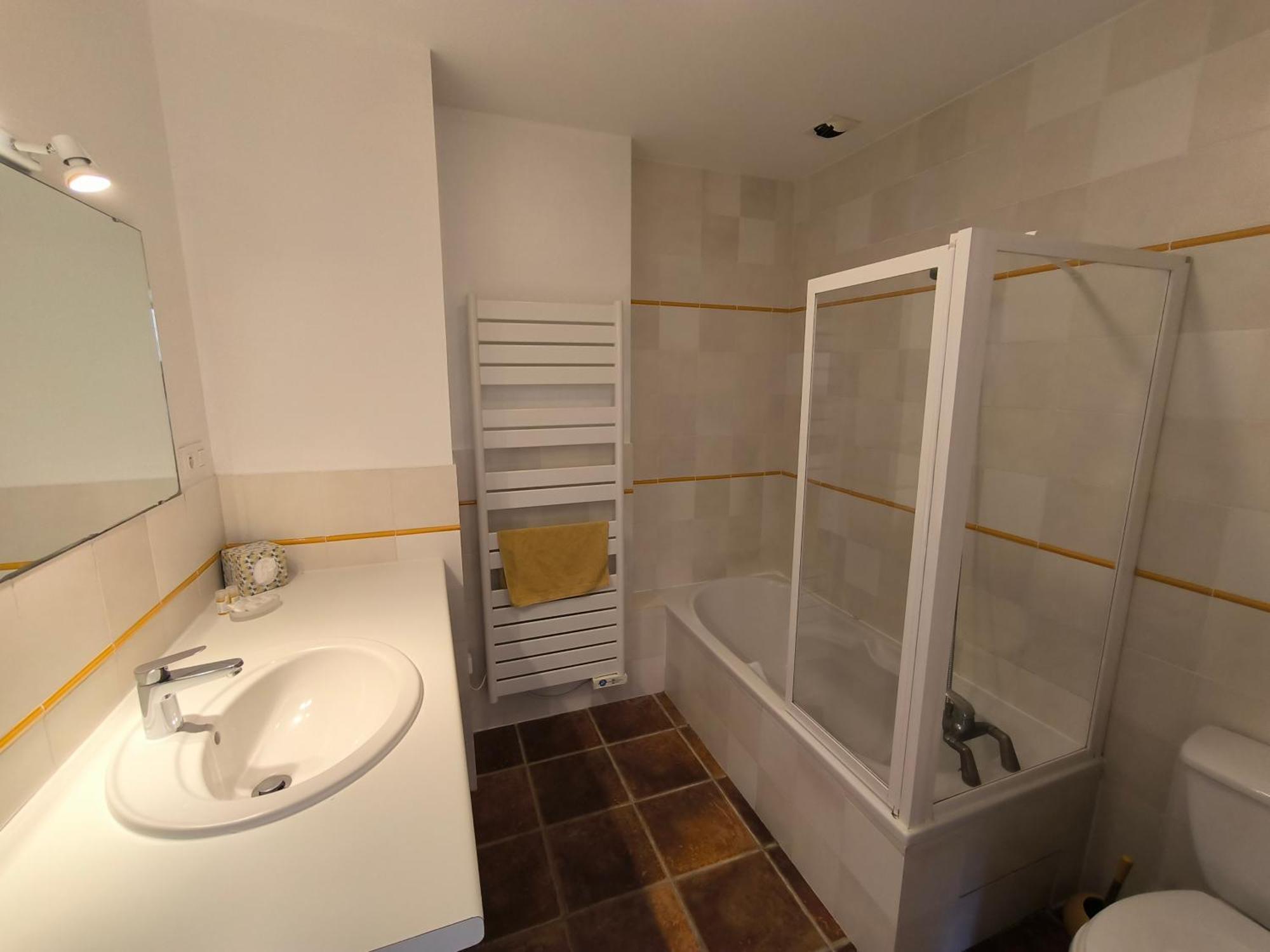 Le Peyret Apartment Serres-Castet Екстериор снимка