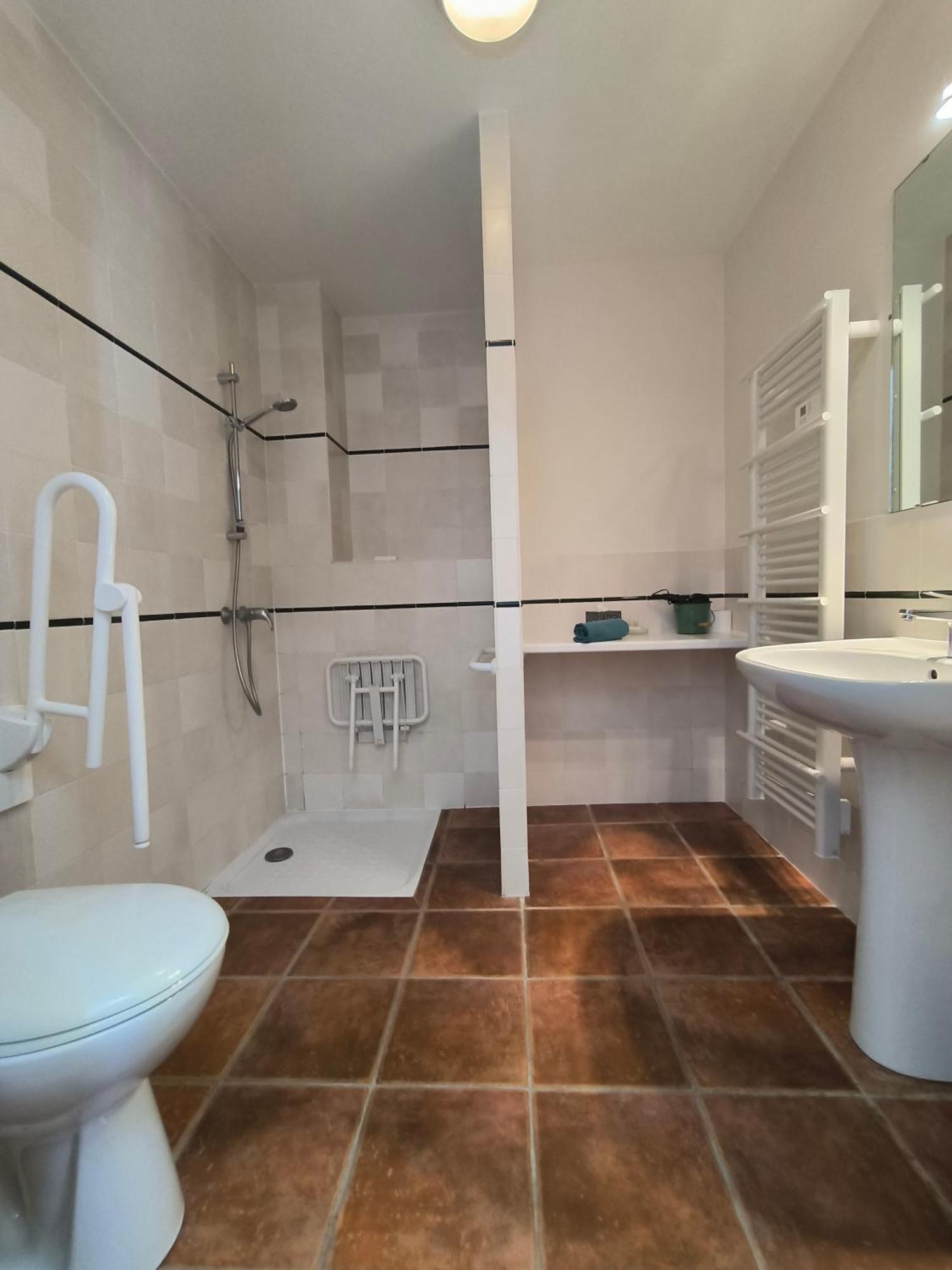 Le Peyret Apartment Serres-Castet Екстериор снимка