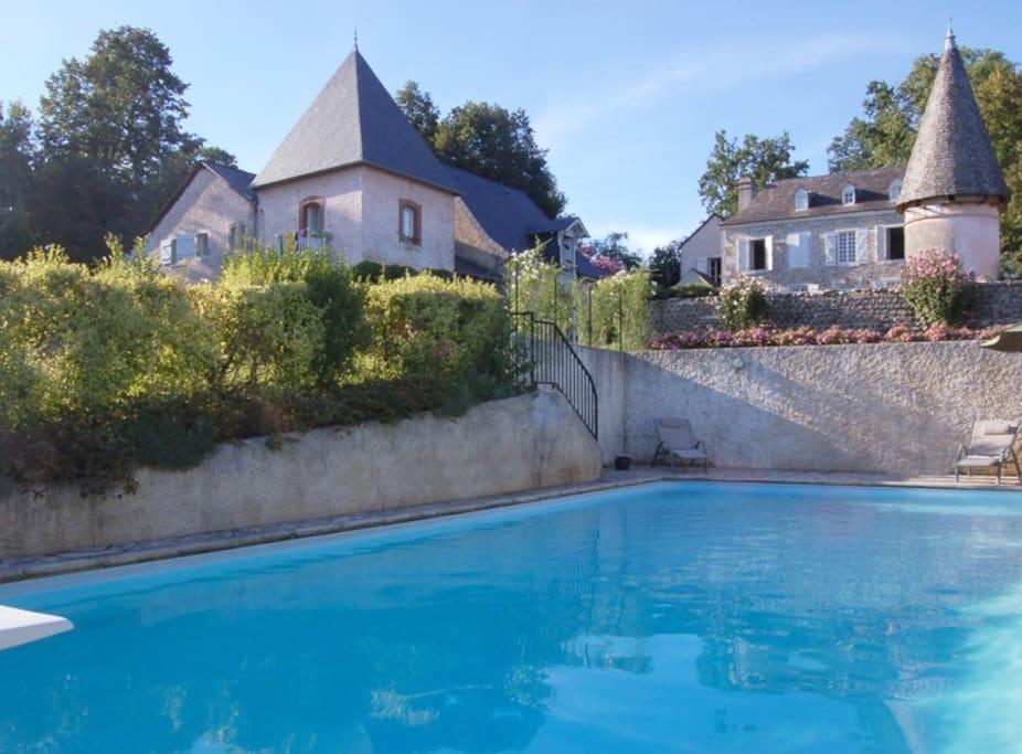Le Peyret Apartment Serres-Castet Екстериор снимка